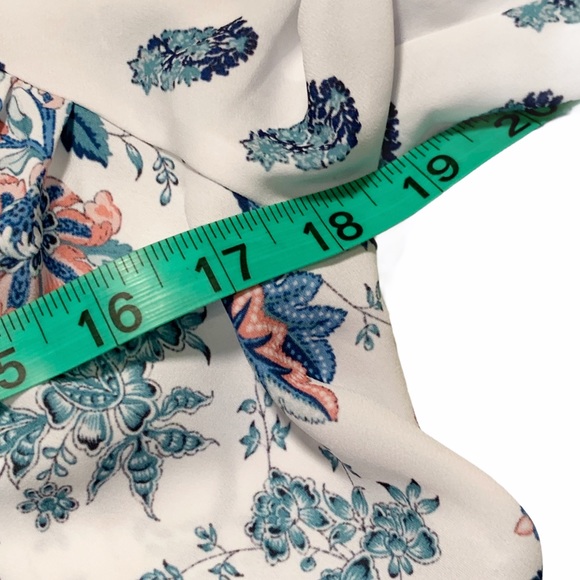 One World White Floral Tie Front Peasant Shirt NEW - Picture 5 of 9